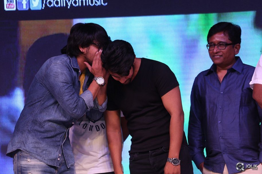 Seethamma-Andaalu-Raamayya-Sithraalu-Platinum-Disc-Function